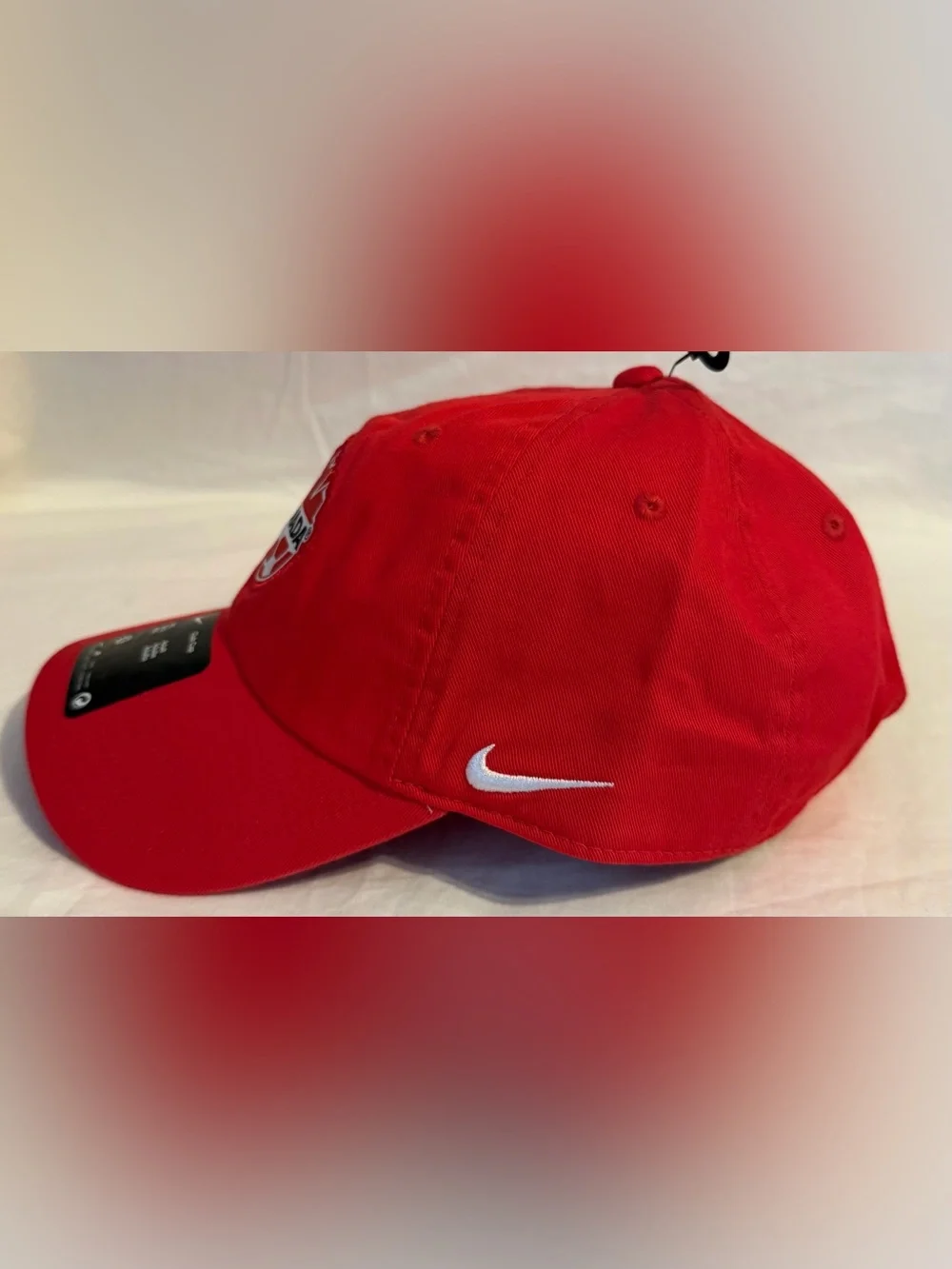 Nike Canada National Team Red Soccer Club Cap Adjustable Unisex Adult Size